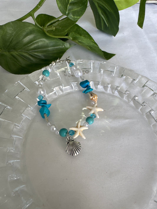 Shoreline chick bracelet